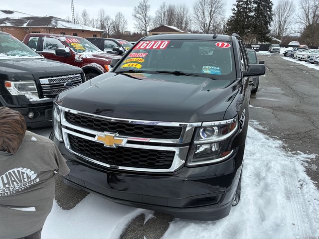 2017 Chevrolet Suburban LT 4X4 | Ontario, OH | New Haven Auto Sales 2017 Chevrolet Suburban LT 4X4 | Ontario, OH | New Haven Auto Sales