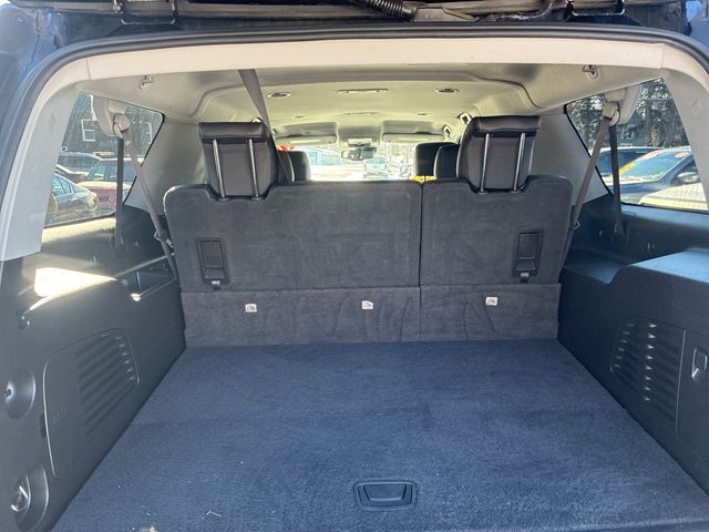 2017 Chevrolet Suburban LT 4X4 | Ontario, OH | New Haven Auto Sales 2017 Chevrolet Suburban LT 4X4 | Ontario, OH | New Haven Auto Sales