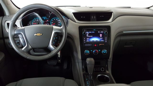 2017 Chevrolet Traverse LT | Carrollton, TX | Legend Motorcars of Carrollton