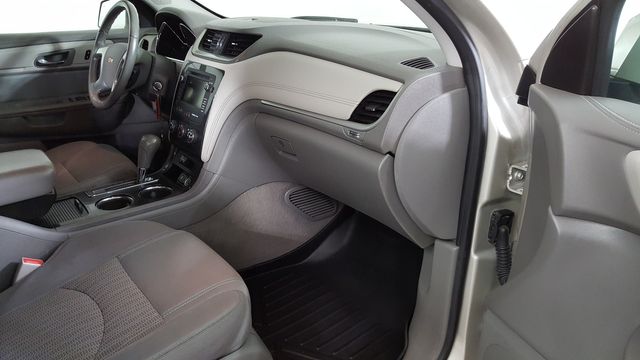 2017 Chevrolet Traverse LT | Carrollton, TX | Legend Motorcars of Carrollton