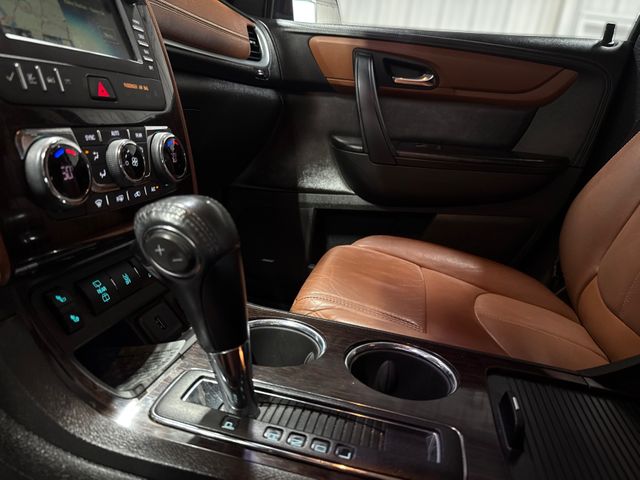 2017 Chevrolet TRAVERSE LT | Houston, TX | Texas Star Motors 2017 Chevrolet TRAVERSE LT | Houston, TX | Texas Star Motors