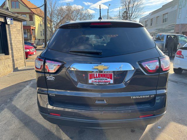 2017 Chevrolet Traverse LT