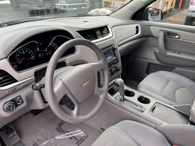2017 Chevrolet Traverse LS