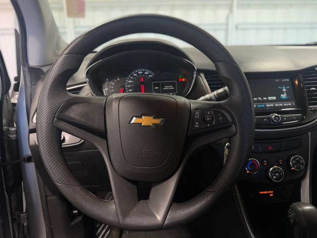 2017 Chevrolet TRAX LS | Houston, TX | Texas Star Motors 2017 Chevrolet TRAX LS | Houston, TX | Texas Star Motors