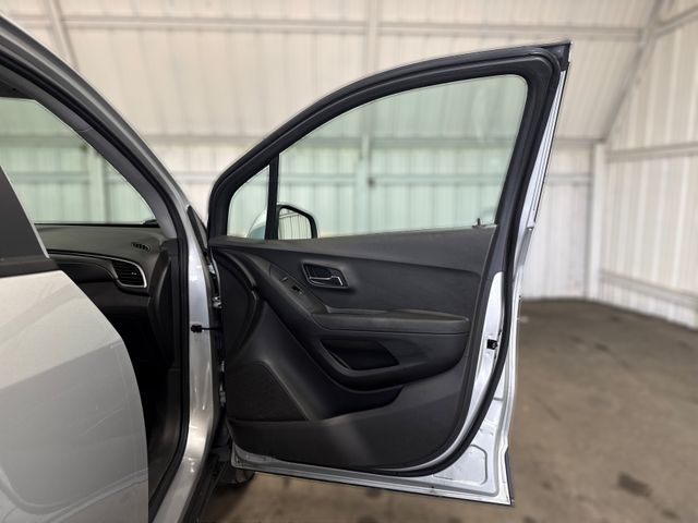 2017 Chevrolet TRAX LS | Houston, TX | Texas Star Motors 2017 Chevrolet TRAX LS | Houston, TX | Texas Star Motors