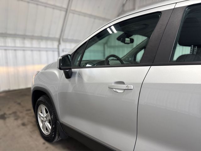 2017 Chevrolet TRAX LS 2017 Chevrolet TRAX LS