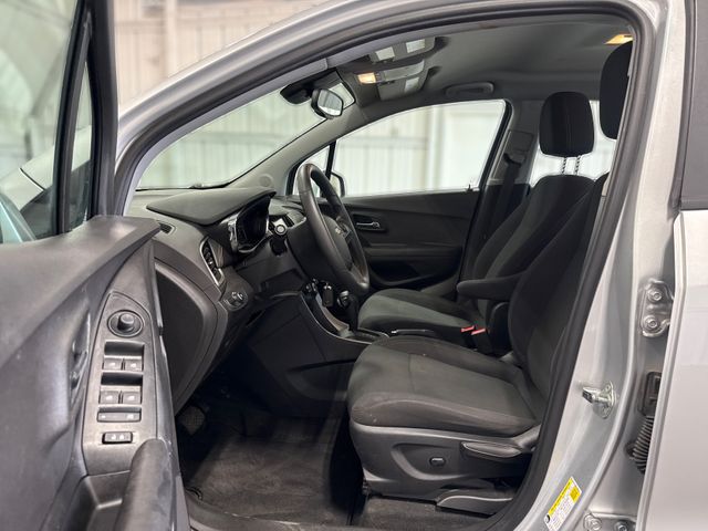 2017 Chevrolet TRAX LS 2017 Chevrolet TRAX LS