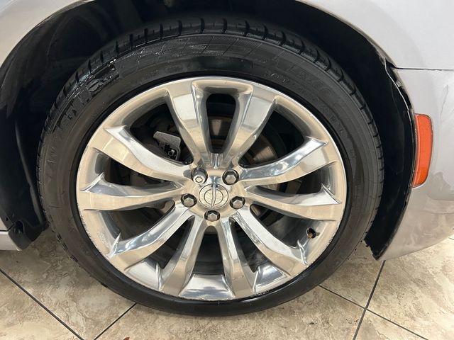 2017 Chrysler 300 Limited