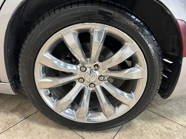 2017 Chrysler 300 Limited