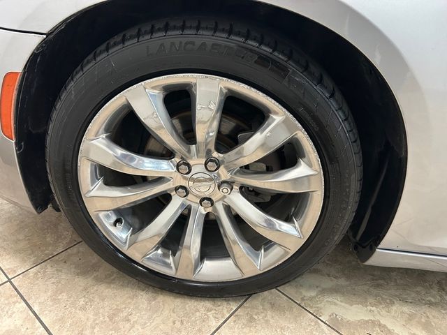2017 Chrysler 300 Limited