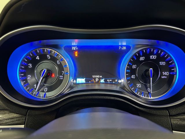 2017 Chrysler 300 Limited