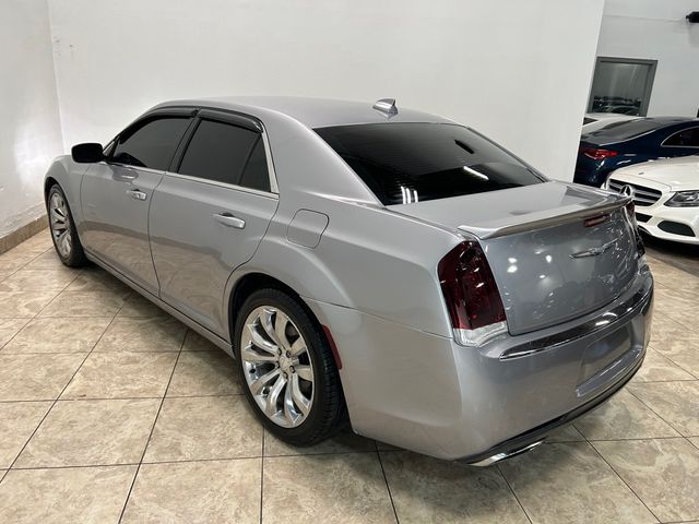 2017 Chrysler 300 Limited