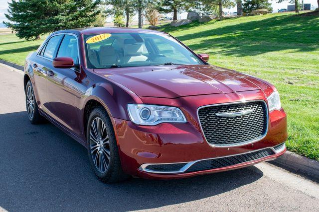 2017 Chrysler 300 Limited | Great Falls, Montana | Bleskin Motor Company 2017 Chrysler 300 Limited | Great Falls, Montana | Bleskin Motor Company