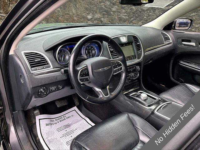 2017 Chrysler 300 Limited