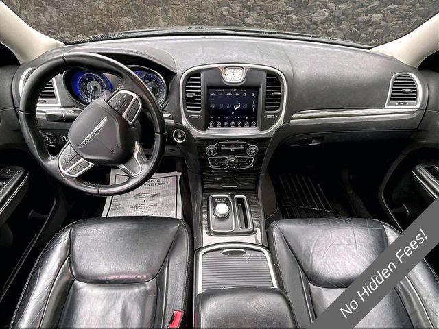 2017 Chrysler 300 Limited