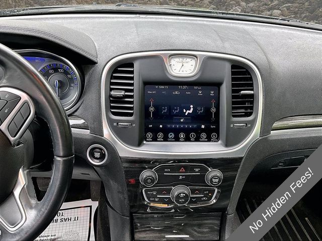 2017 Chrysler 300 Limited