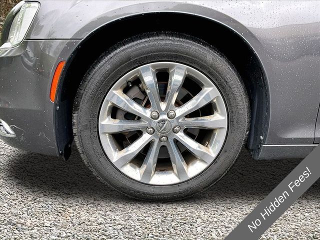 2017 Chrysler 300 Limited