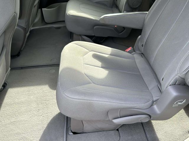 2017 Chrysler Pacifica Touring | Alpharetta, GA | Star Motors 2017 Chrysler Pacifica Touring | Alpharetta, GA | Star Motors