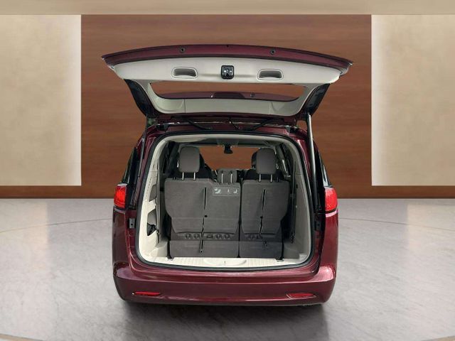 2017 Chrysler Pacifica Touring | Alpharetta, GA | Star Motors 2017 Chrysler Pacifica Touring | Alpharetta, GA | Star Motors