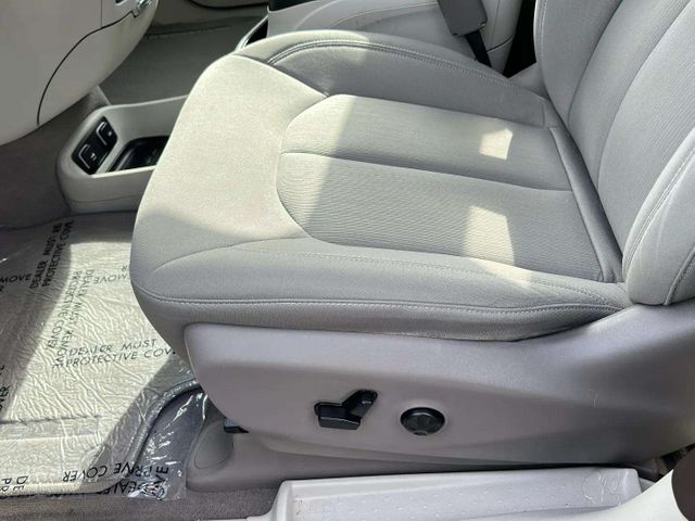 2017 Chrysler Pacifica Touring | Alpharetta, GA | Star Motors 2017 Chrysler Pacifica Touring | Alpharetta, GA | Star Motors