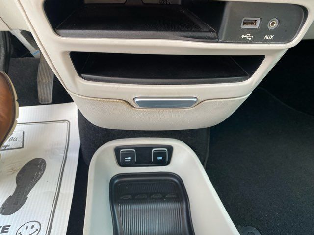 2017 Chrysler Pacifica Touring-L | Ephrata, PA | Pine Tree Motors