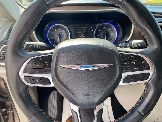 2017 Chrysler Pacifica Touring-L | Ephrata, PA | Pine Tree Motors