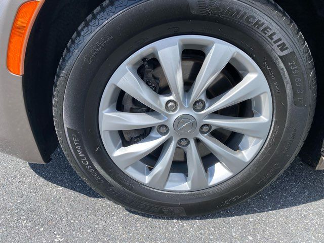 2017 Chrysler Pacifica Touring-L | Ephrata, PA | Pine Tree Motors