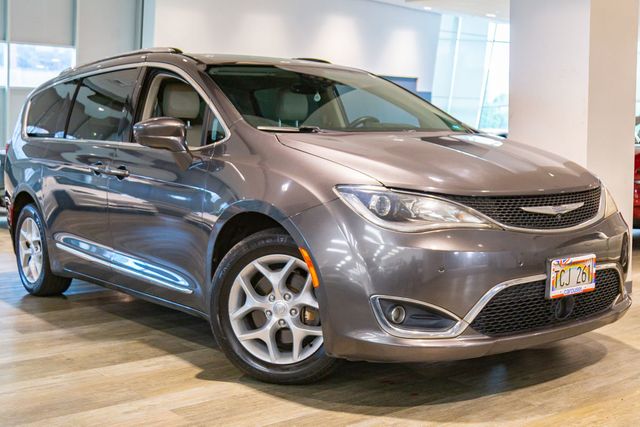 2017 Chrysler Pacifica Touring-L Plus | Honolulu, HI | Autosource Hawaii 
