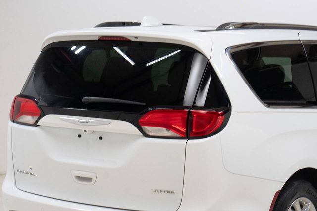 2017 Chrysler Pacifica Limited | Houston, TX | Houston Auto Credit 2017 Chrysler Pacifica Limited | Houston, TX | Houston Auto Credit