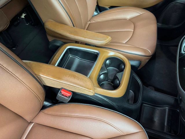 2017 Chrysler Pacifica Limited | Houston, TX | Houston Auto Credit 2017 Chrysler Pacifica Limited | Houston, TX | Houston Auto Credit