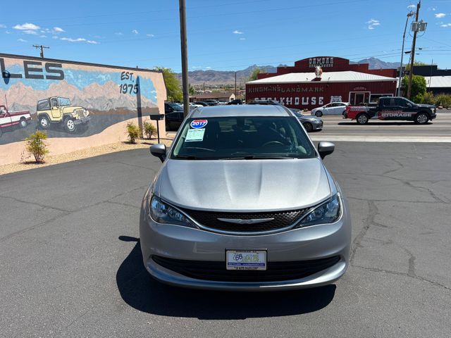 2017 Chrysler Pacifica LX