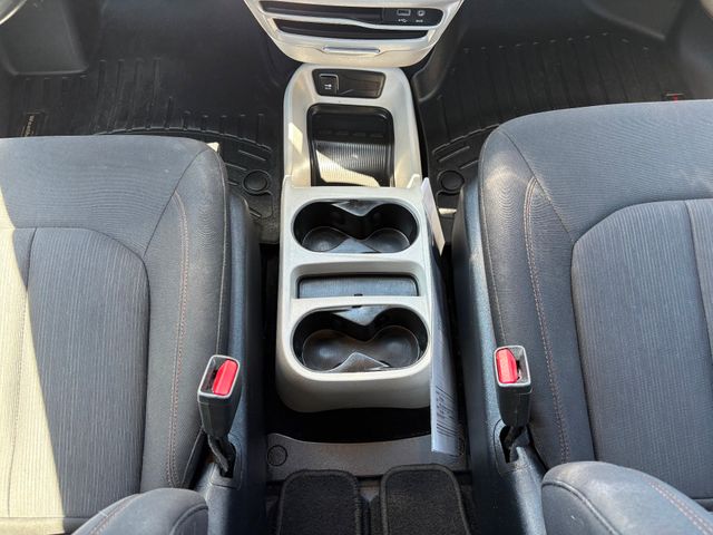 2017 Chrysler Pacifica LX 2017 Chrysler Pacifica LX