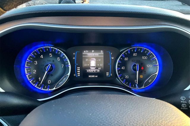 2017 Chrysler Pacifica LX