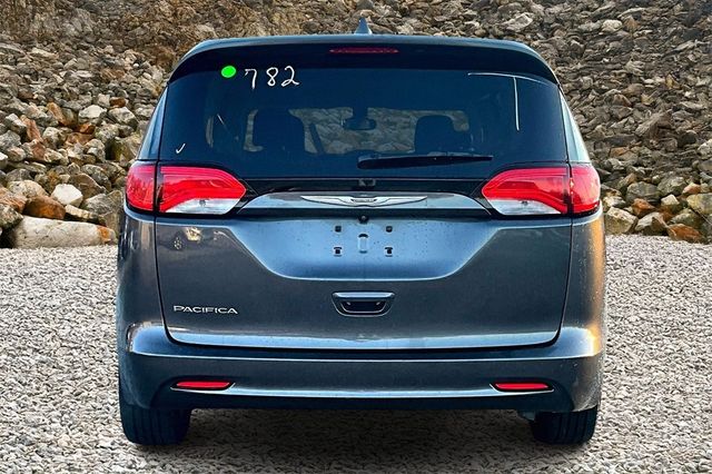 2017 Chrysler Pacifica LX