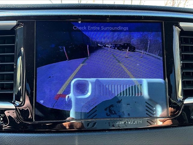 2017 Chrysler Pacifica Touring Plus