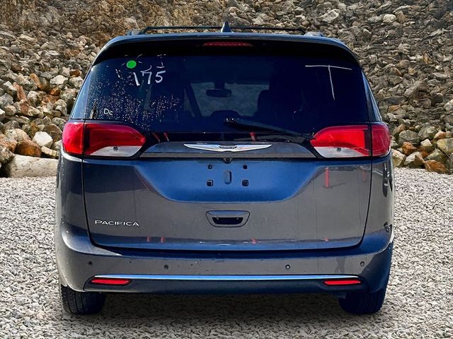 2017 Chrysler Pacifica Touring Plus