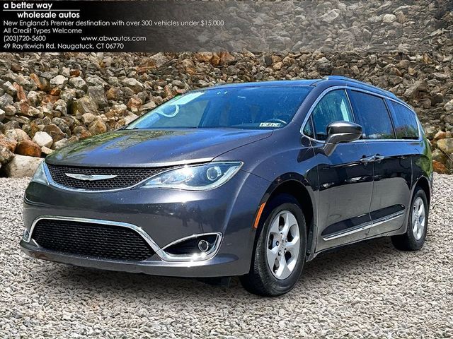2017 Chrysler Pacifica Touring-L Plus | Naugatuck, Connecticut | A Better Way Wholesale Autos-CT