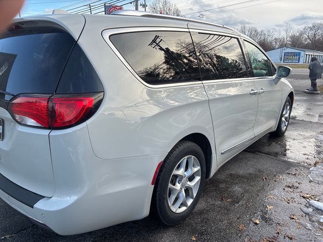 2017 Chrysler Pacifica Touring-L Plus | Ontario, OH | New Haven Auto Sales 2017 Chrysler Pacifica Touring-L Plus | Ontario, OH | New Haven Auto Sales