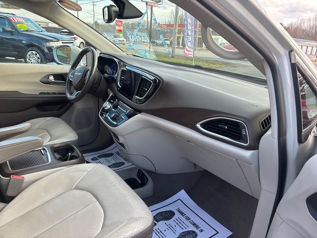 2017 Chrysler Pacifica Touring-L Plus | Ontario, OH | New Haven Auto Sales 2017 Chrysler Pacifica Touring-L Plus | Ontario, OH | New Haven Auto Sales