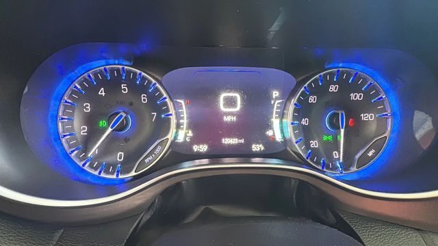 2017 Chrysler Pacifica Touring-L Plus | Rome, GA | Knight's Car Store