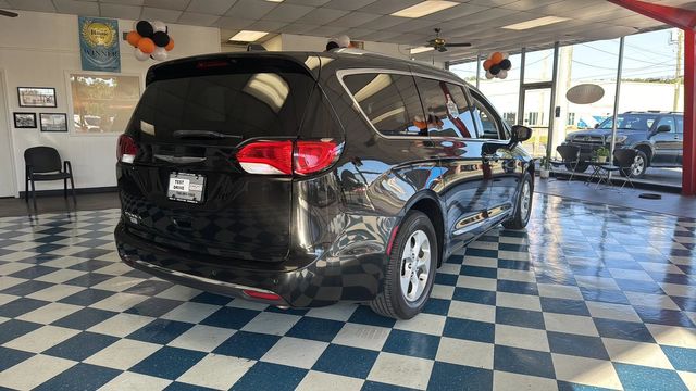 2017 Chrysler Pacifica Touring-L Plus | Rome, GA | Knight's Car Store