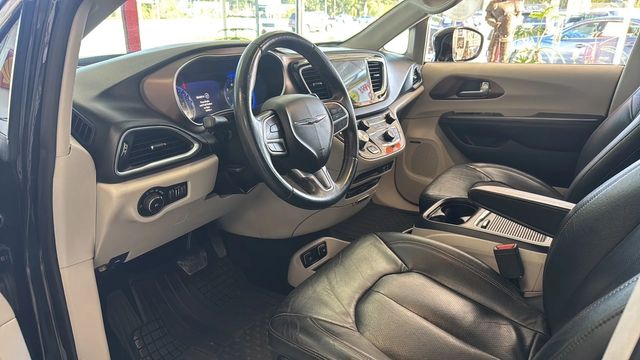 2017 Chrysler Pacifica Touring-L Plus | Rome, GA | Knight's Car Store