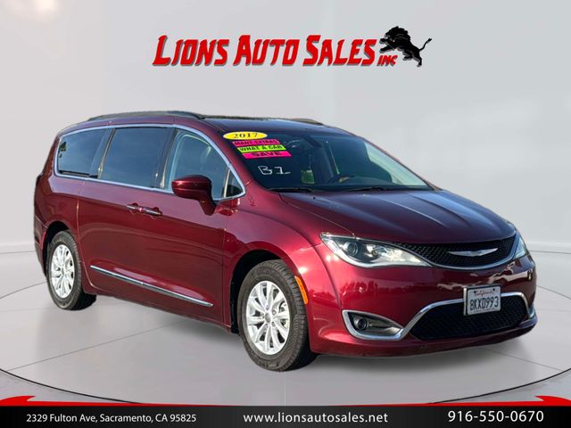 2017 Chrysler Pacifica Touring-L | Sacramento, CA | Lions Auto Sales 
