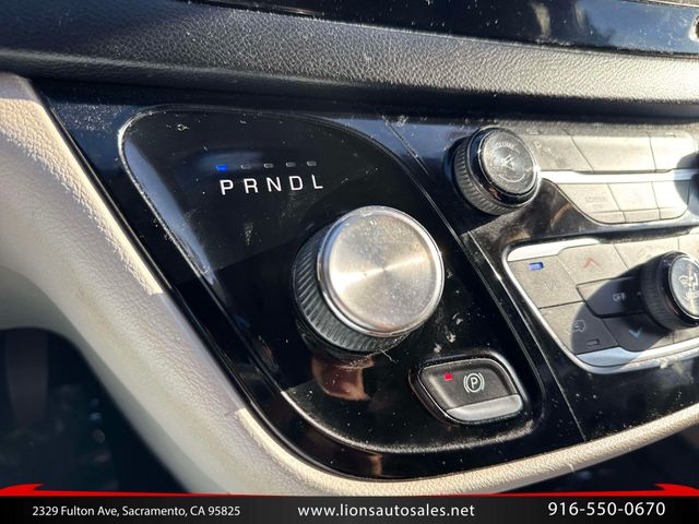 2017 Chrysler Pacifica Touring-L