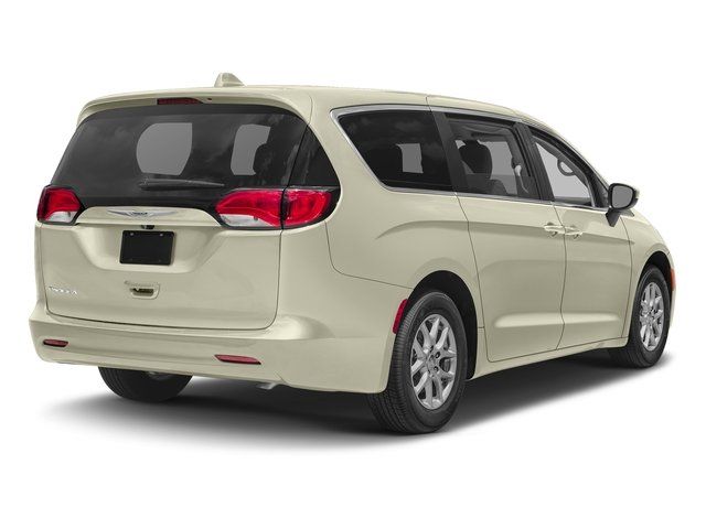 2017 Chrysler Pacifica Touring 3rd row