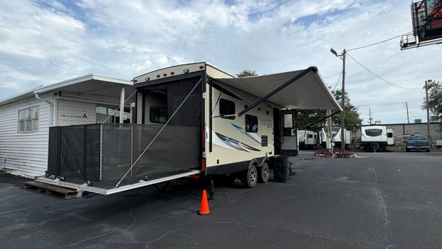 2017 Coachmen Freedom Express Blast 271BL