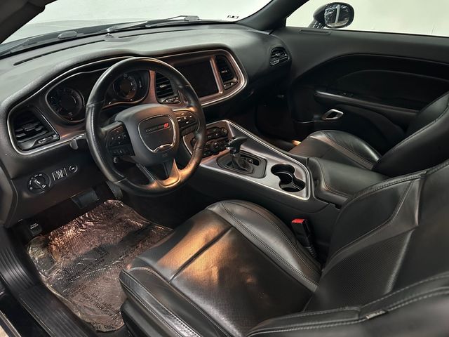 2017 Dodge Challenger SXT