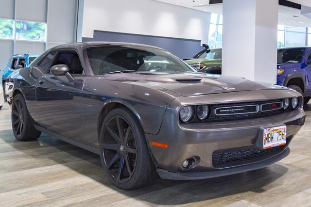 2017 Dodge Challenger R/T 5.7L V8 HEMI MDS 