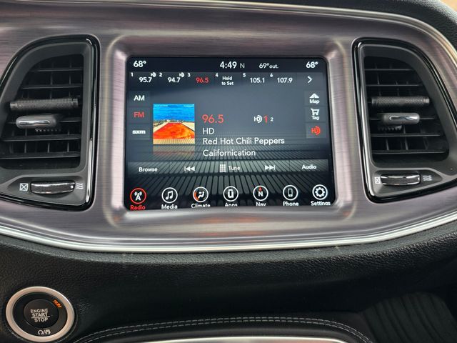 2017 Dodge Challenger R/T Shaker 2017 Dodge Challenger R/T Shaker