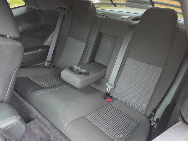 2017 Dodge Challenger R/T Shaker